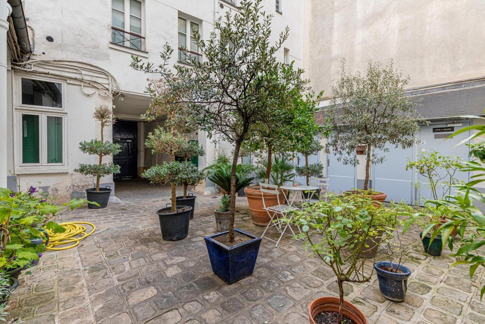 Guestready - Elysee Palace Marble Haven Apartment Paris Exterior foto